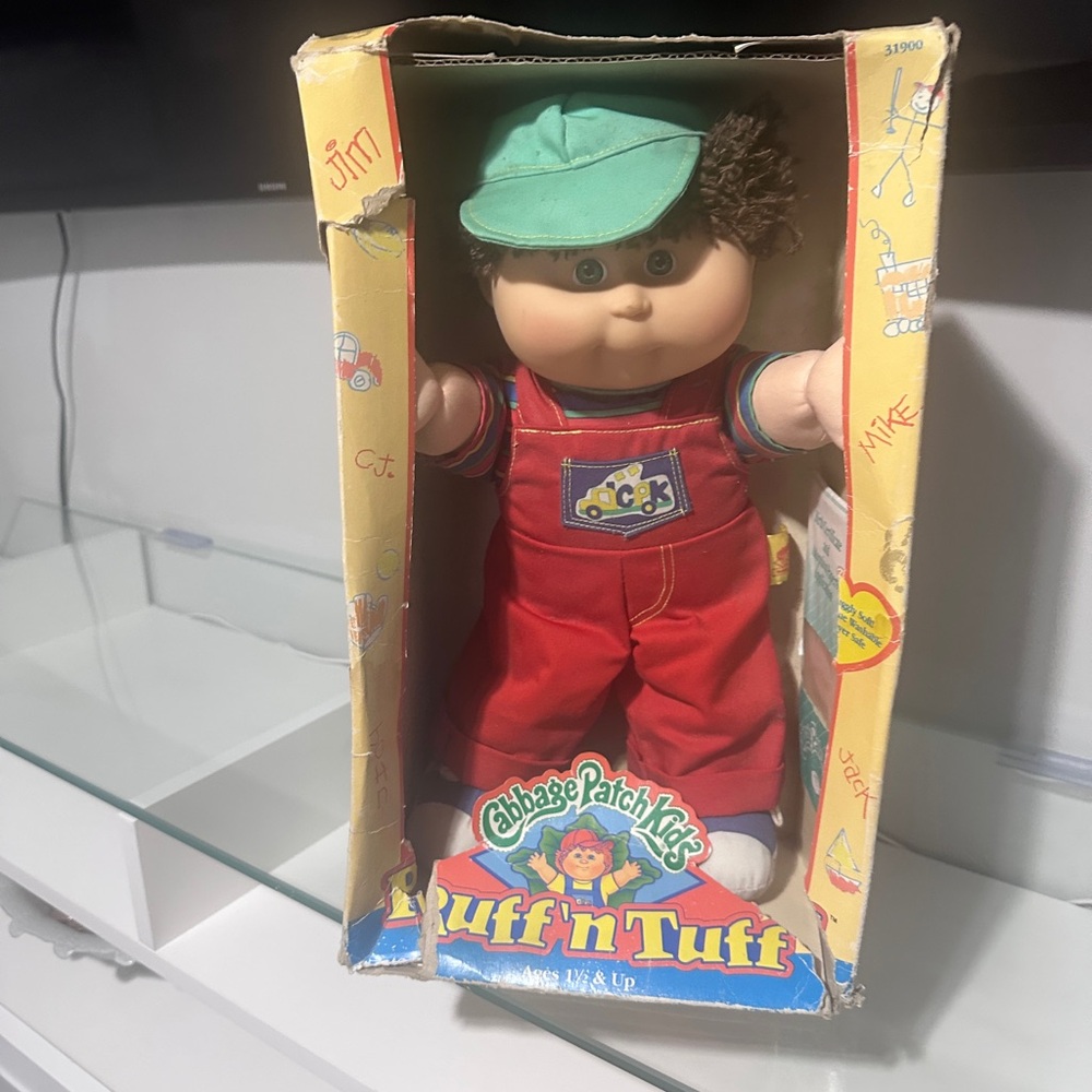 Selling cabbage patch doll